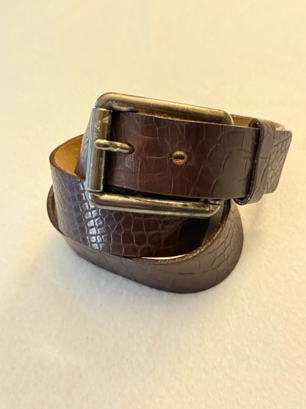 Vintage Classic Brown Croc-Embossed Leather Belt - Woman’s Large